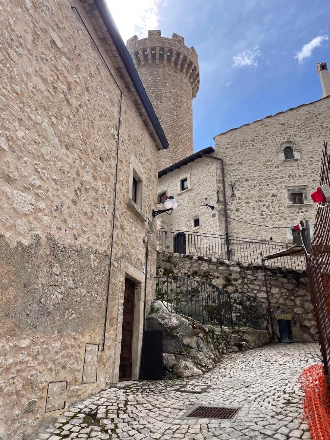 Willa Terra Della Baronia Santo Stefano Di Sessanio Zewnętrze zdjęcie