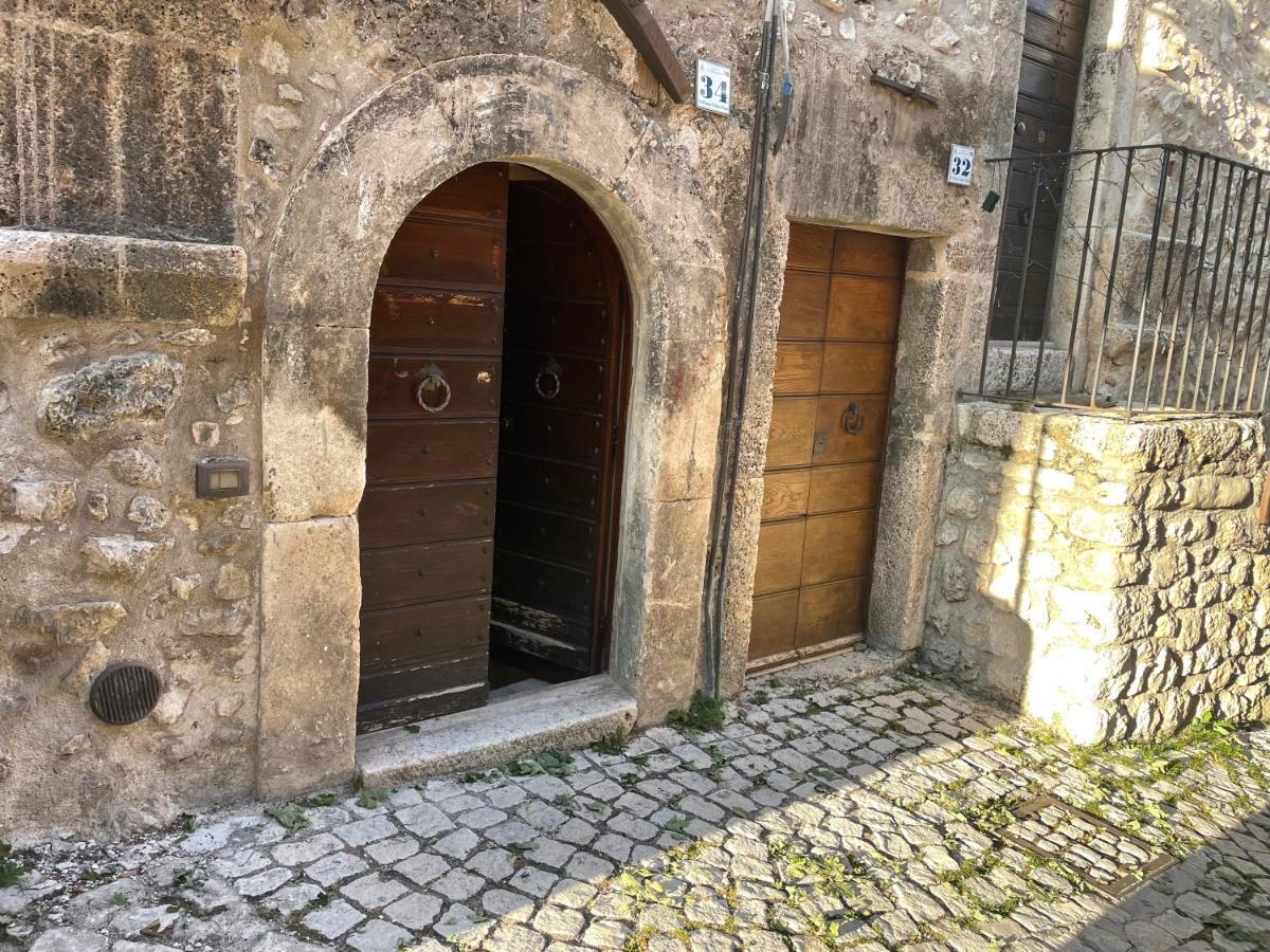 Willa Terra Della Baronia Santo Stefano Di Sessanio Zewnętrze zdjęcie